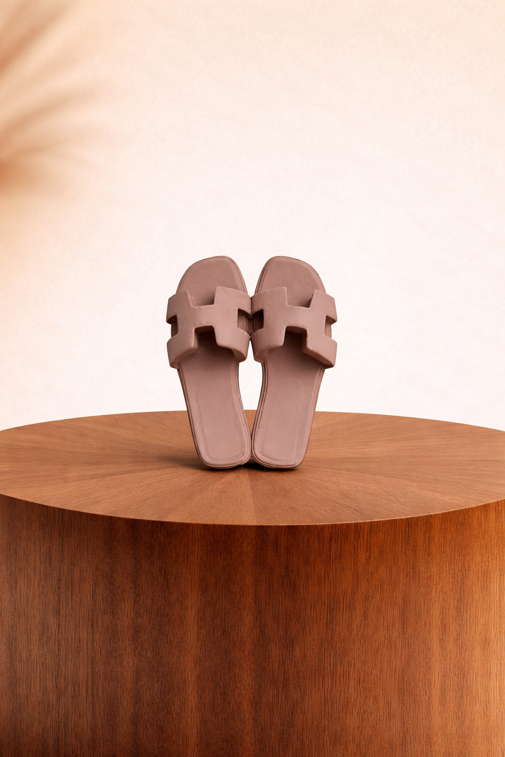 Noir Scents – Taupe Step Slides